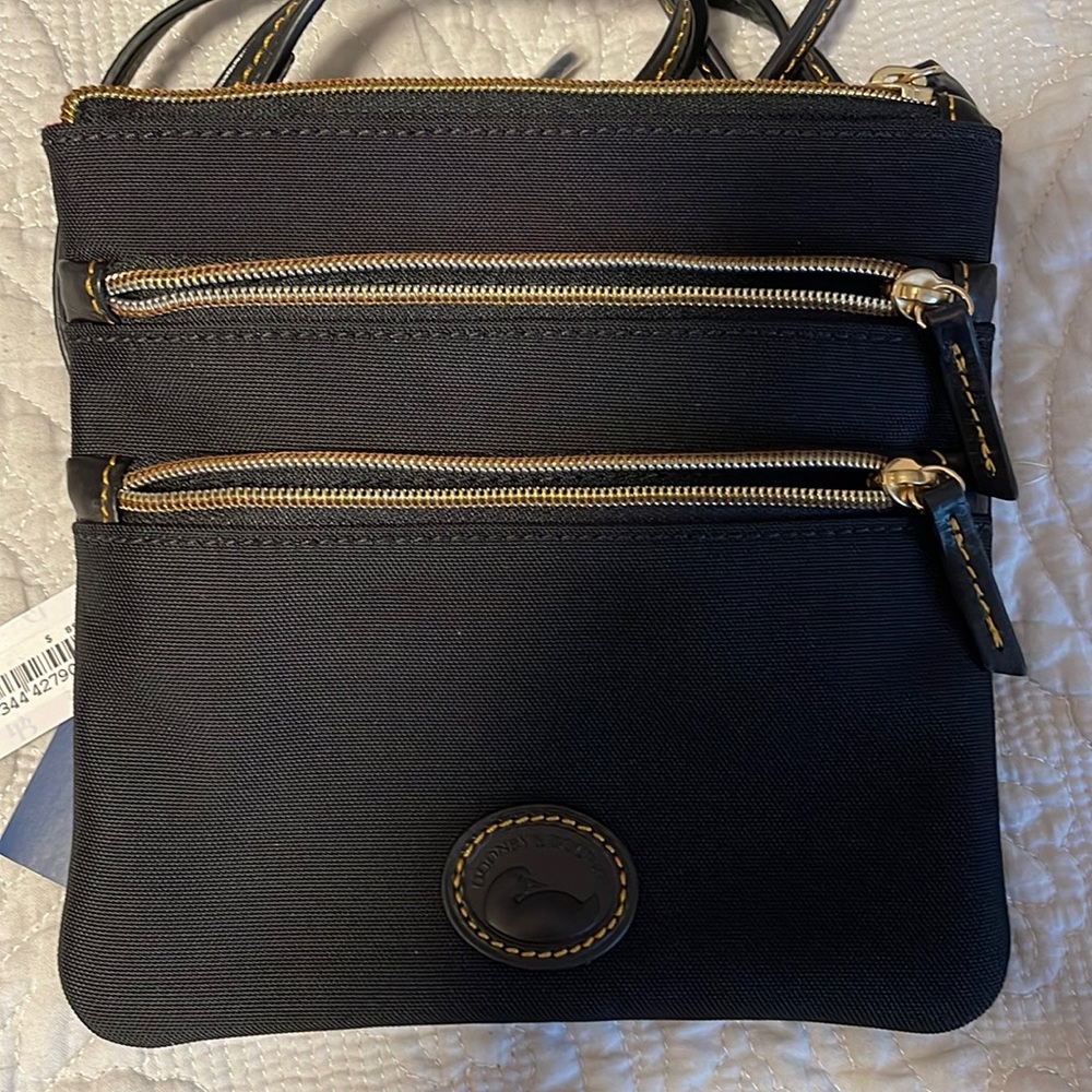 Dooney & Bourke cross body purse